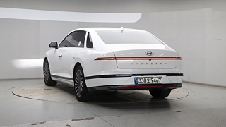 HYUNDAI GRANDEUR HYBRID GN7 2023