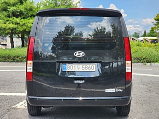 HYUNDAI STARIA 2024