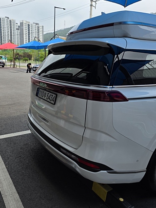 KIA CARNIVAL 2023