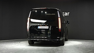 HYUNDAI STARIA 2025
