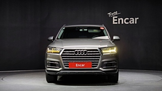 AUDI Q7 4M 2016