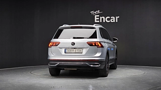 VOLKSWAGEN TIGUAN 2022