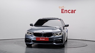 BMW 5-SERIES G30 2017