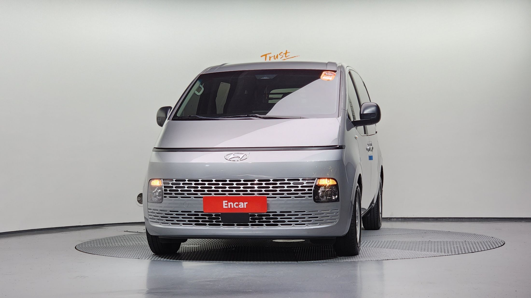 HYUNDAI STARIA 2021