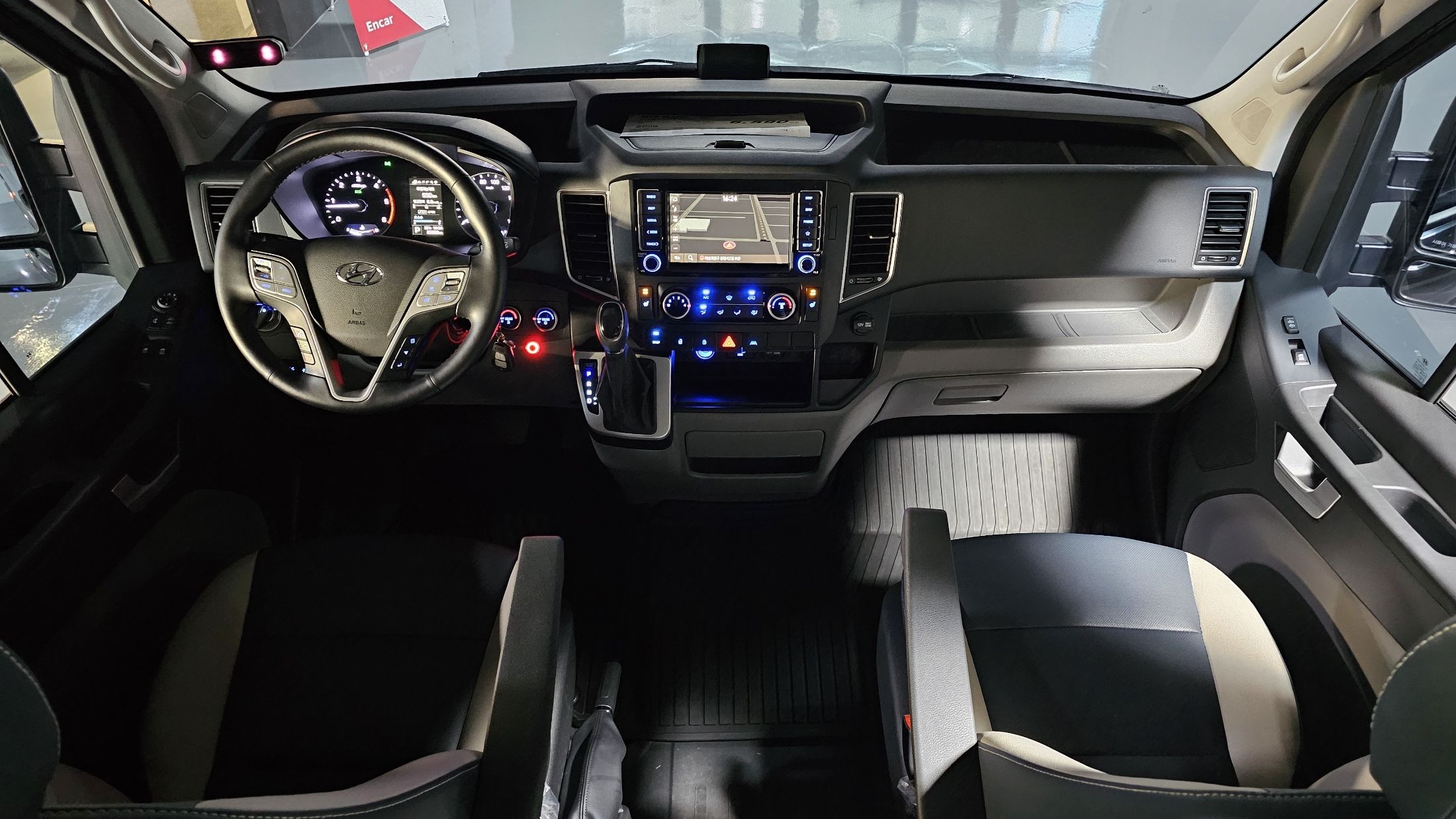 HYUNDAI SOLATI 2023