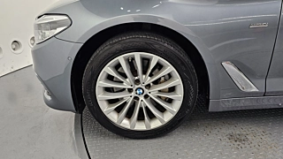 BMW 5-SERIES G30  530i xDrive Luxury Plus 2018