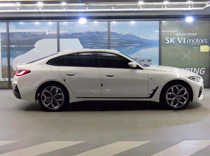 BMW 4-SERIES G22 2023