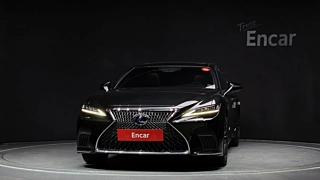 LEXUS LS500H 2022