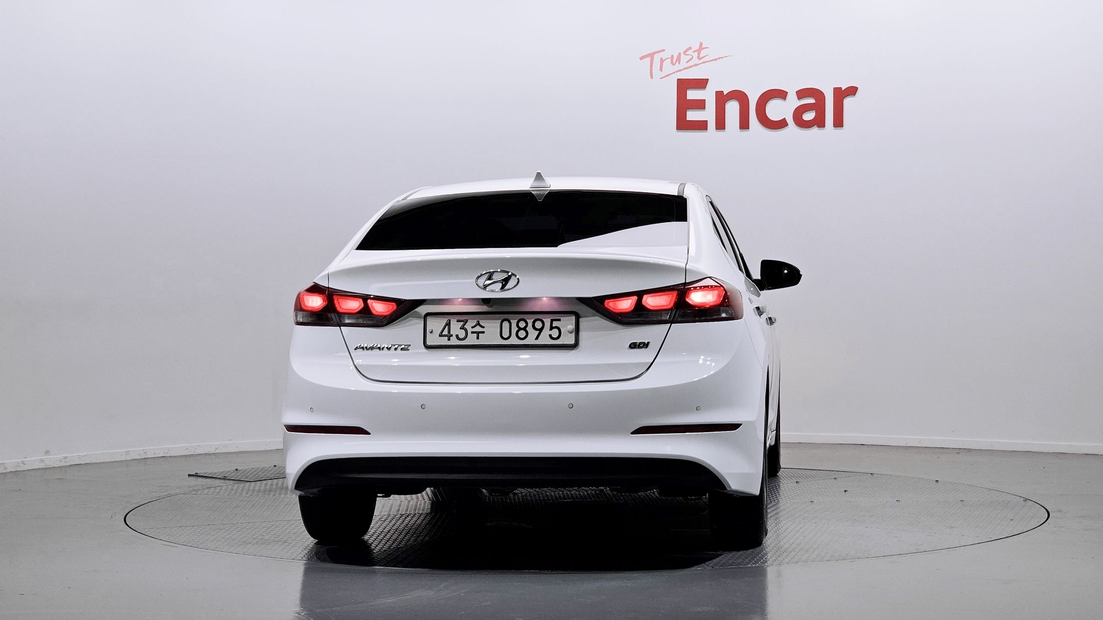 HYUNDAI AVANTE AD 2015