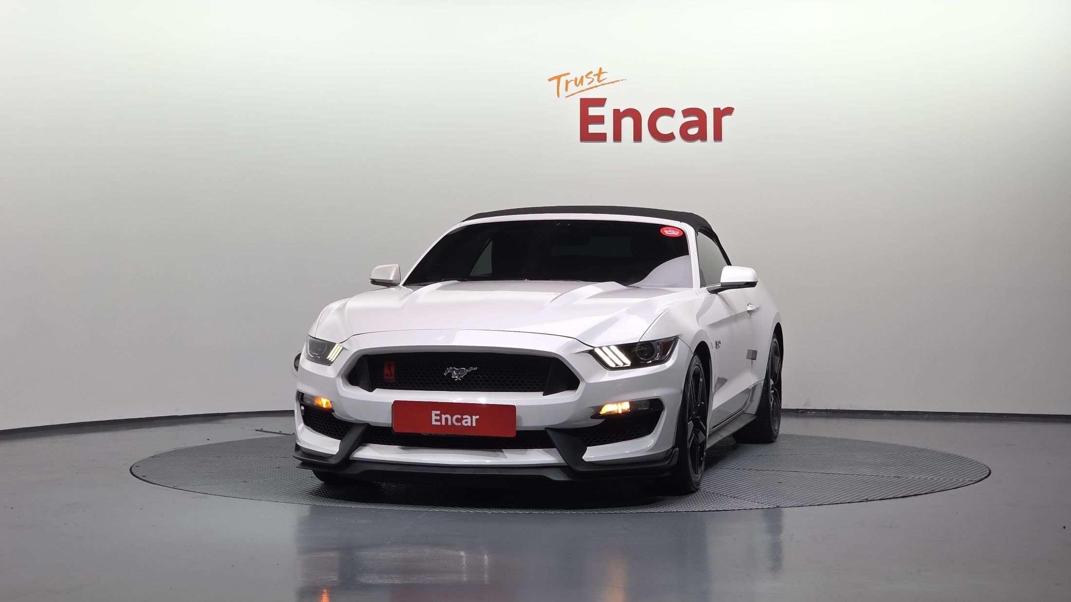 FORD MUSTANG 2017