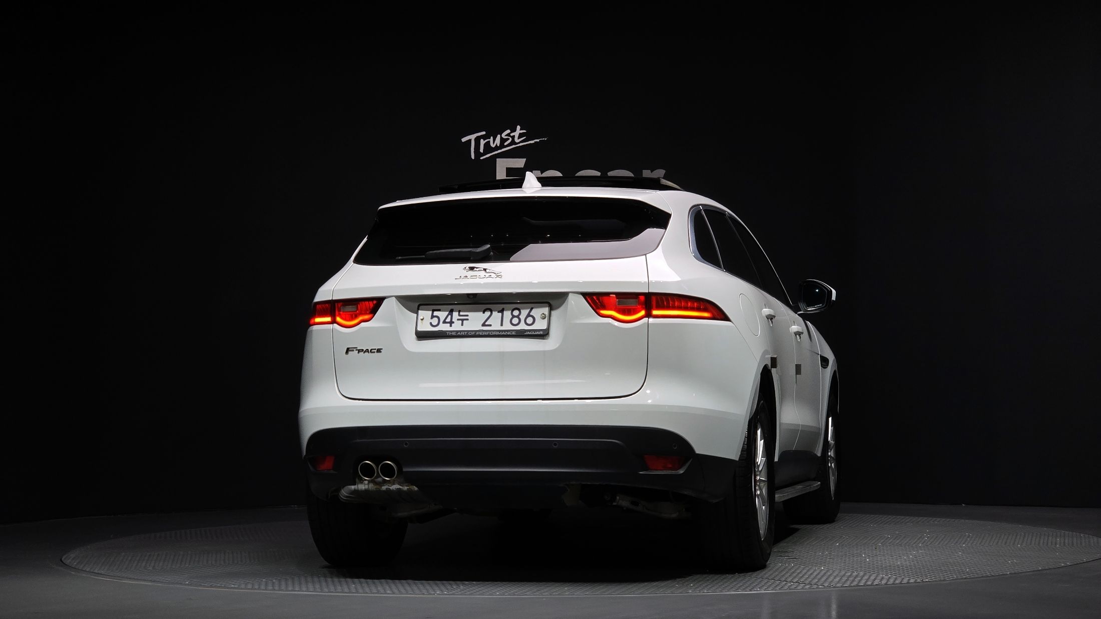 JAGUAR F-PACE 2018