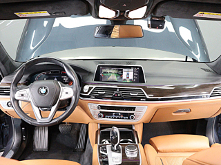 BMW 7-SERIES G11 2020