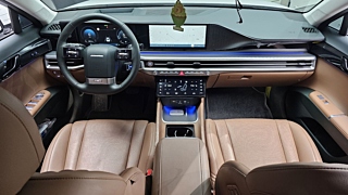 HYUNDAI GRANDEUR HYBRID GN7 2023