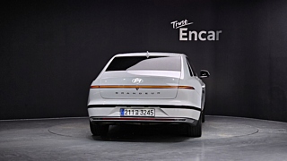 HYUNDAI GRANDEUR HYBRID GN7 2023