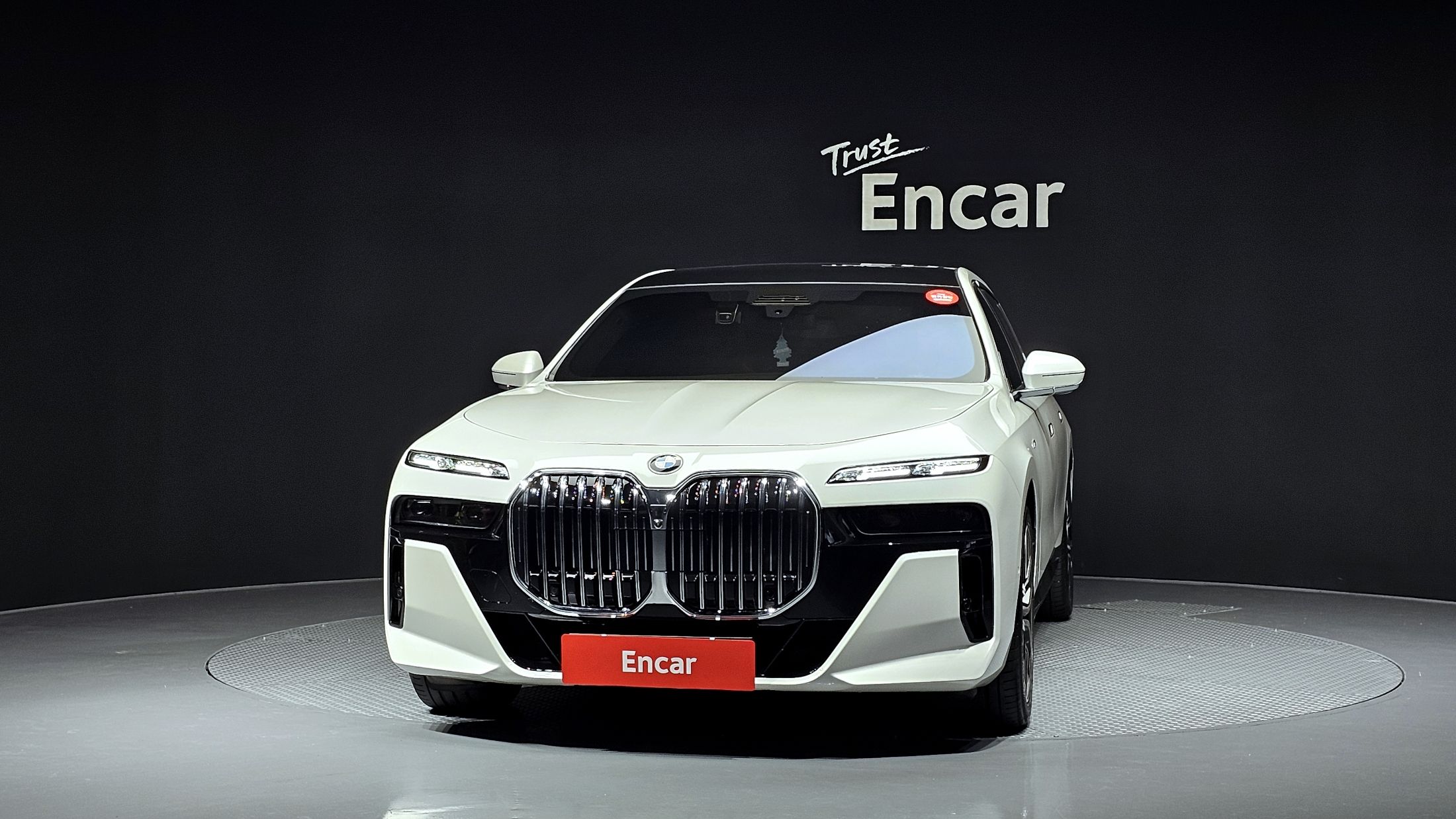 BMW 7-SERIES G70 2024
