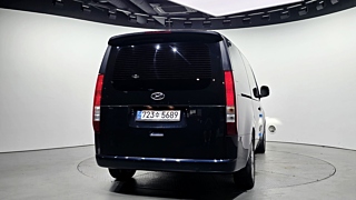HYUNDAI STARIA 2022