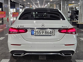 MERCEDES BENZ E-CLASS W213 2022