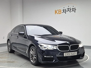 BMW 5-SERIES G30 2017
