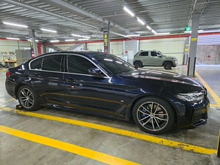 BMW 5-SERIES G30 2022