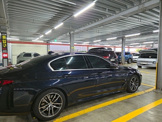 BMW 5-SERIES G30 2022