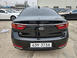 KIA K7 2016