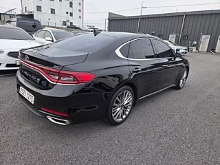 HYUNDAI GRANDEUR IG 2019