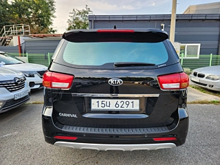 KIA CARNIVAL 2017