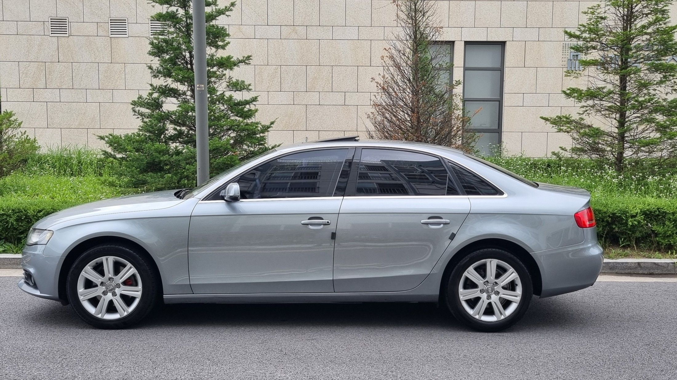 AUDI A4 2010