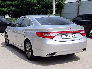 HYUNDAI GRANDEUR HG 2013