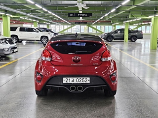HYUNDAI VELOSTER 2016