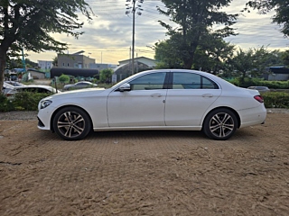 MERCEDES BENZ E-CLASS W213 2021