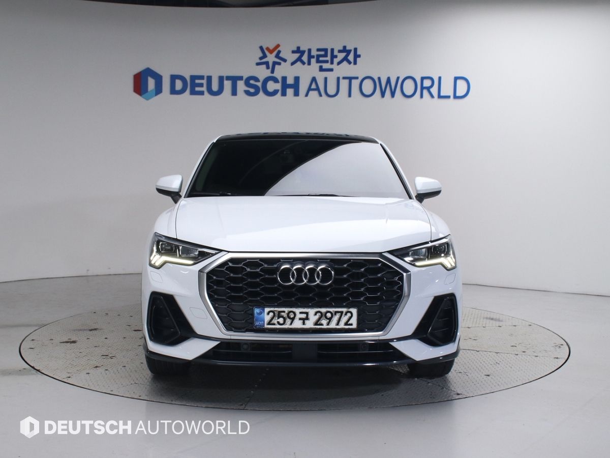 AUDI Q3 F3 2020