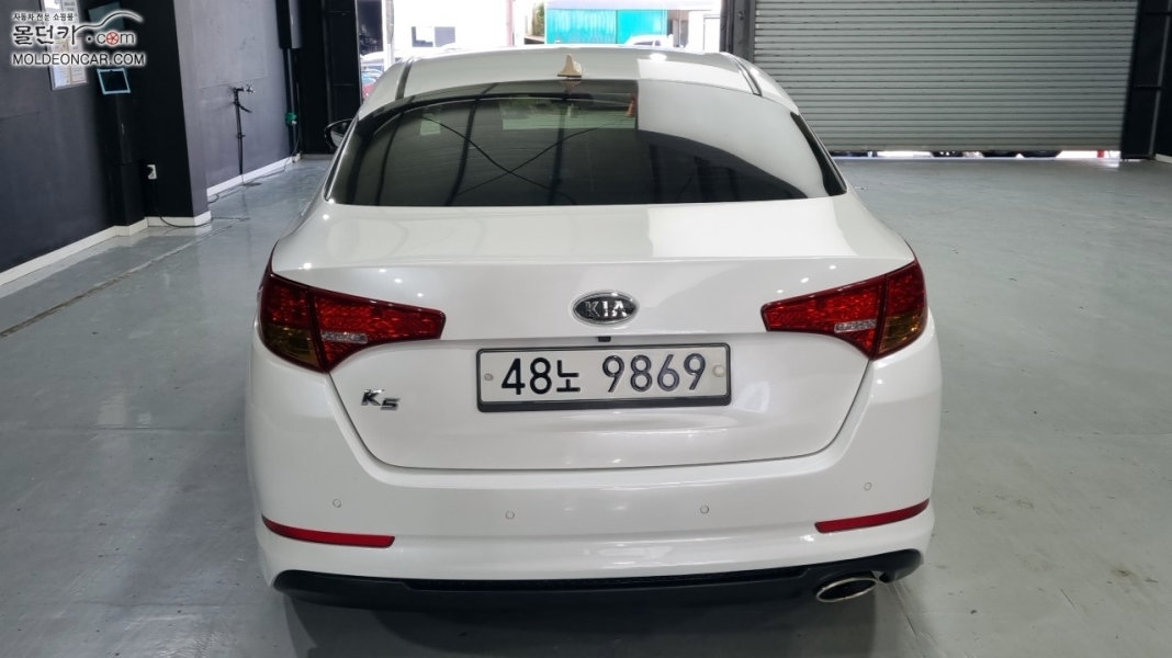 KIA K5 2011