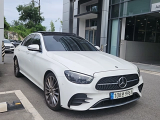 MERCEDES BENZ E-CLASS W213 2021