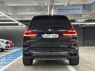 BMW X7 G07 2024
