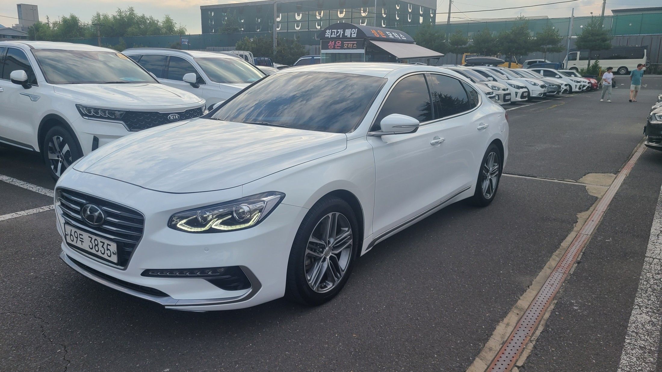 HYUNDAI GRANDEUR IG 2018
