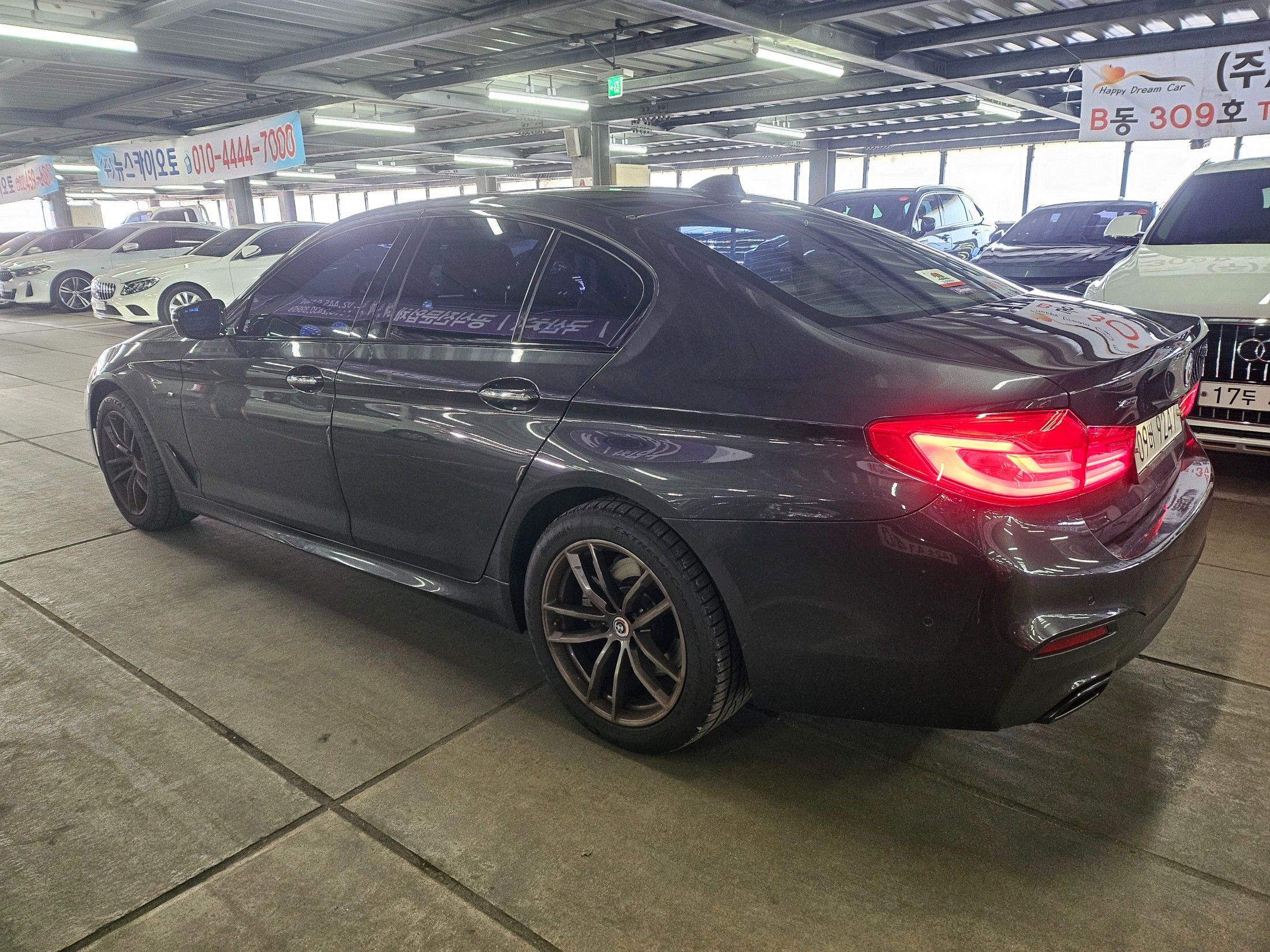 BMW 5-SERIES G30 2017