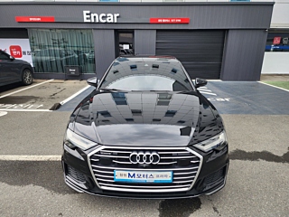 AUDI A6 C8 2023