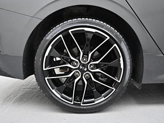KIA K5 2021