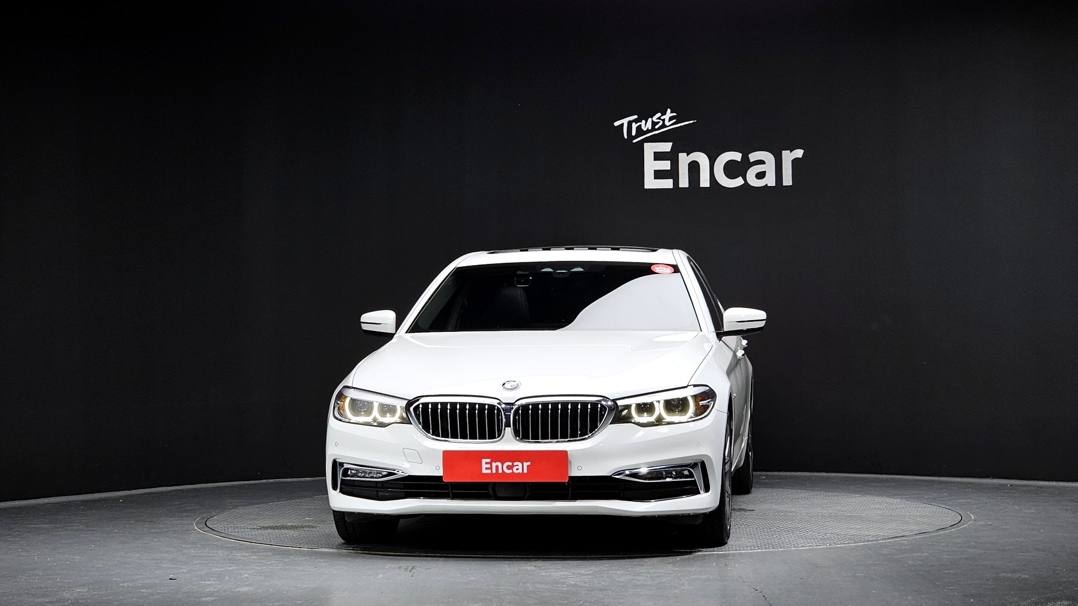 BMW 5-SERIES G30 2018