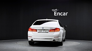 BMW 5-SERIES G30 2018