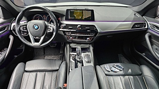 BMW 5-SERIES G30 2017
