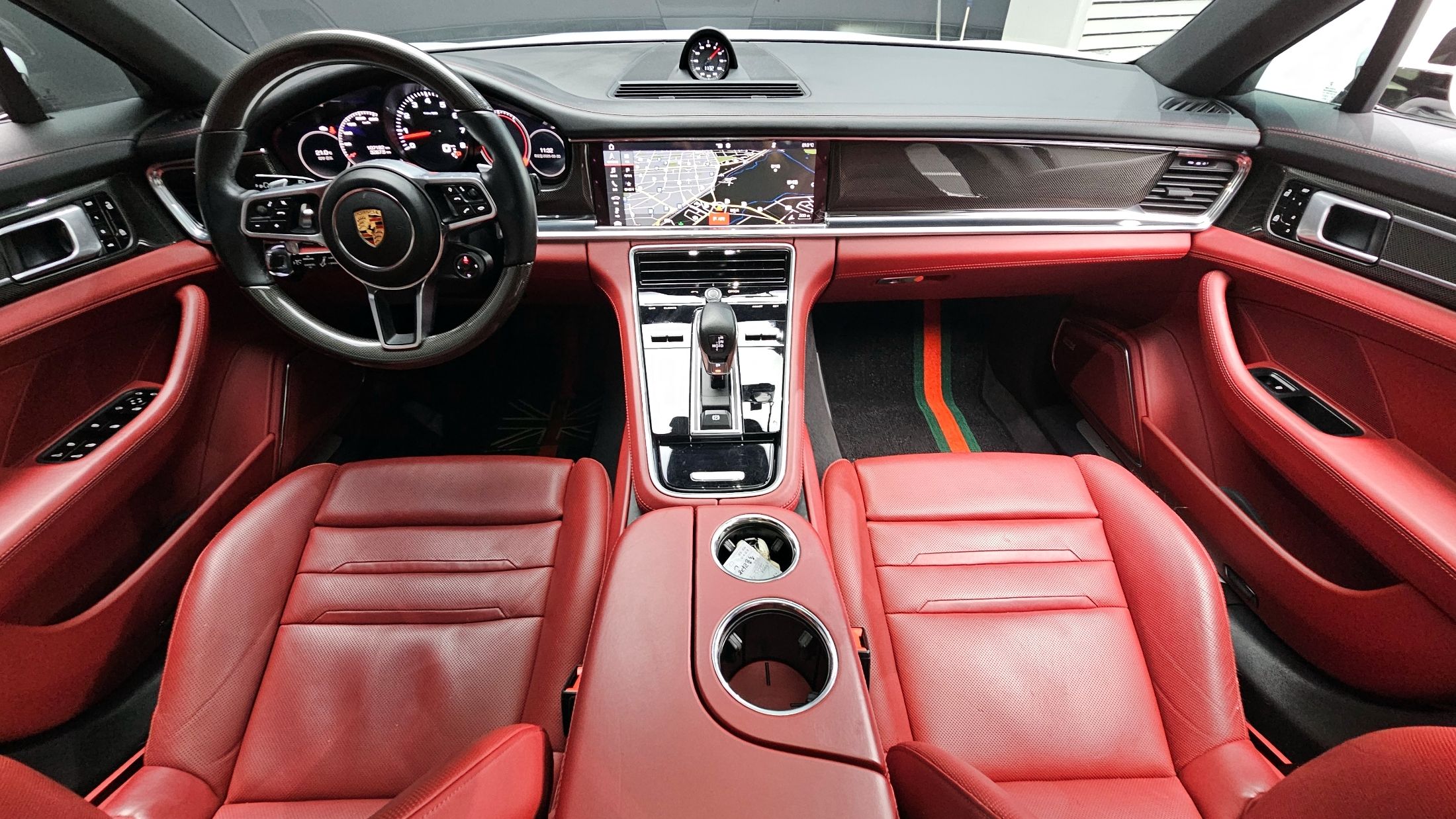 PORSCHE PANAMERA 971 2020