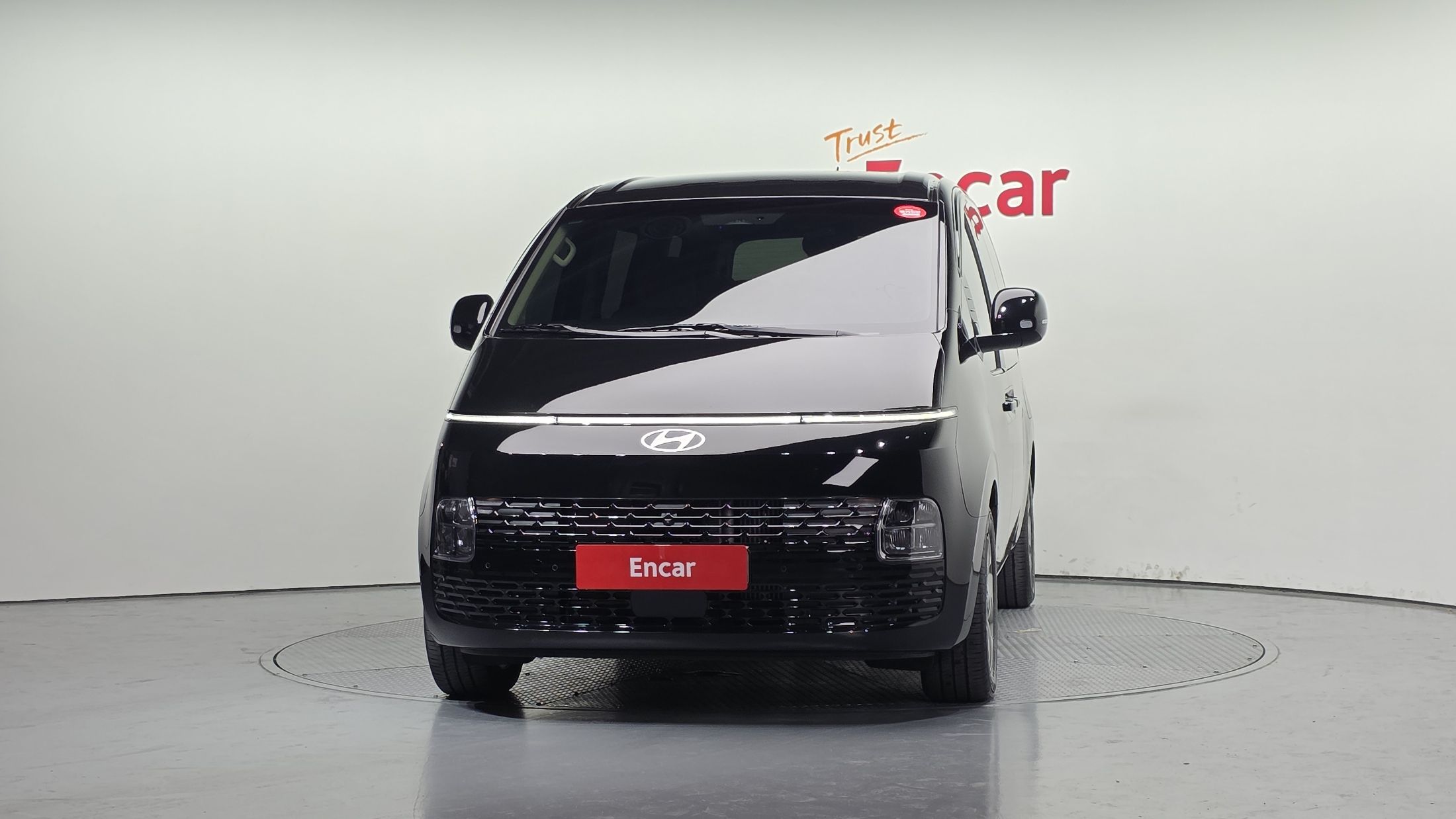 HYUNDAI STARIA 2024