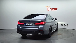 BMW 5-SERIES G30 2023