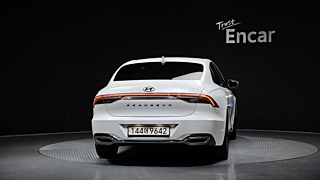 HYUNDAI GRANDEUR IG HYBRID 2021