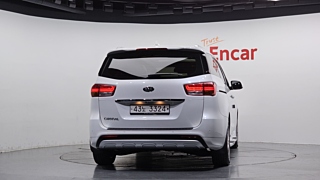 KIA CARNIVAL 2017