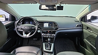 HYUNDAI AVANTE AD 2019