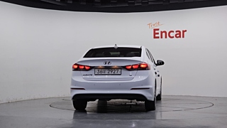 HYUNDAI AVANTE AD 2018