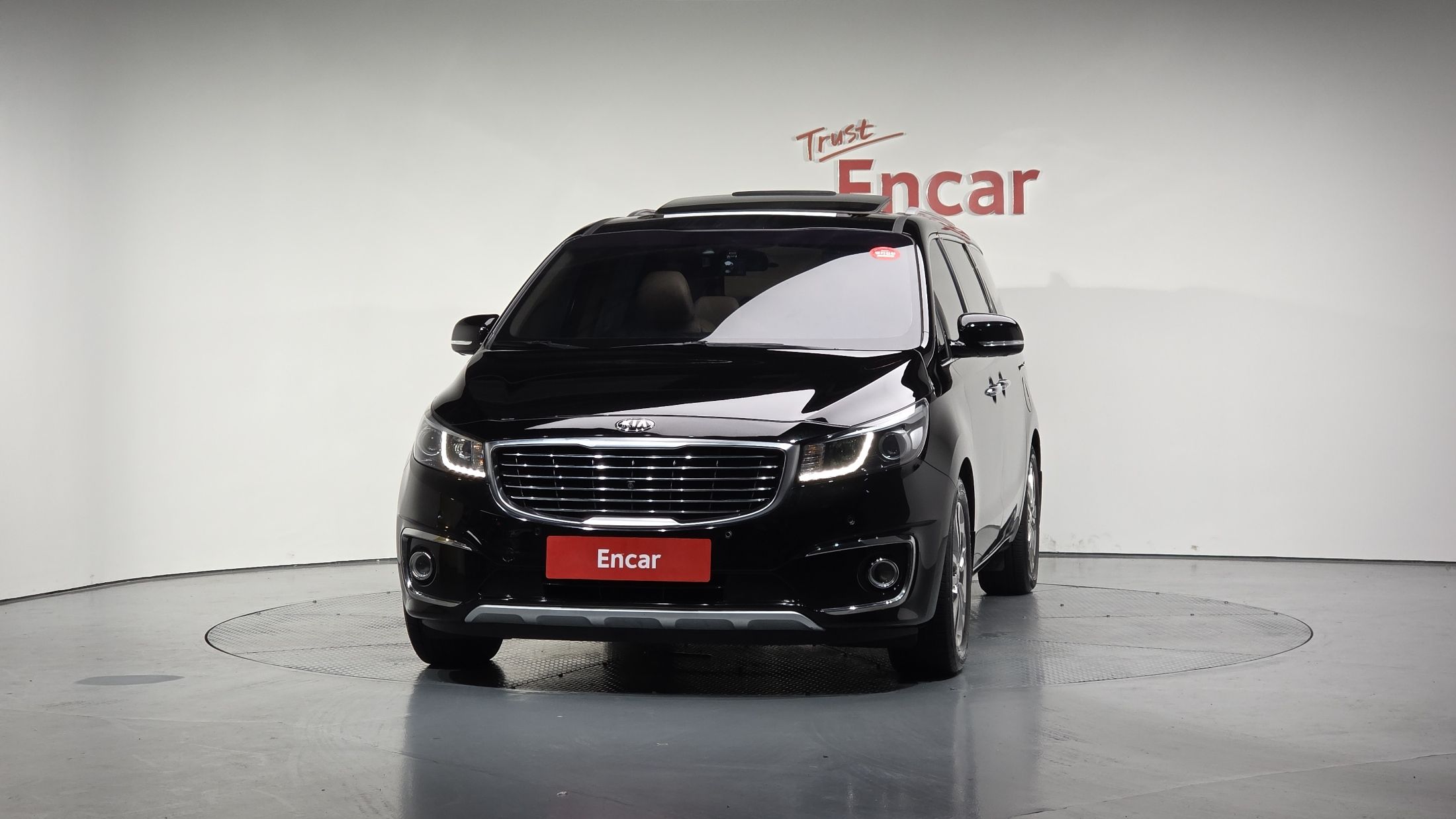 KIA CARNIVAL 2017